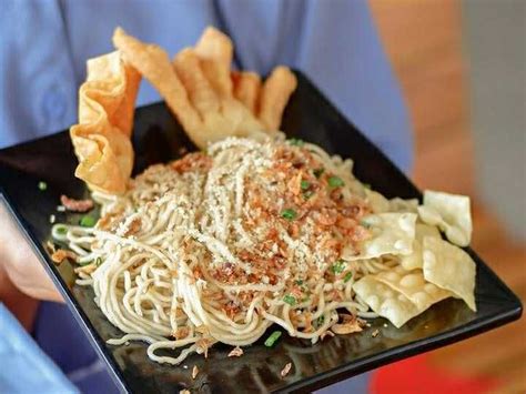 Menu Mie Gacoan Terbaru, Sudah Pernah Coba Mie Hompimpa?