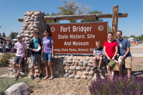 Fort Bridger and the Mountain Man Rendezvous - Carltonaut's Travel Tips ...