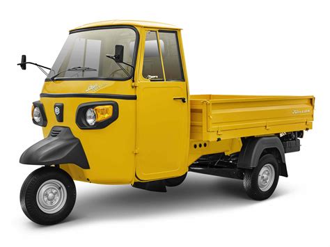 Piaggio India Unveils The Ape Xtra LDX and Ape Auto DX