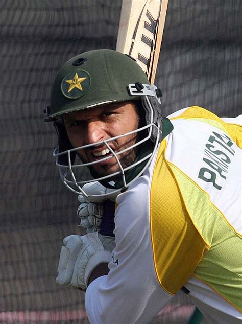 Shahid Afridi has a hit during nets | ESPNcricinfo.com