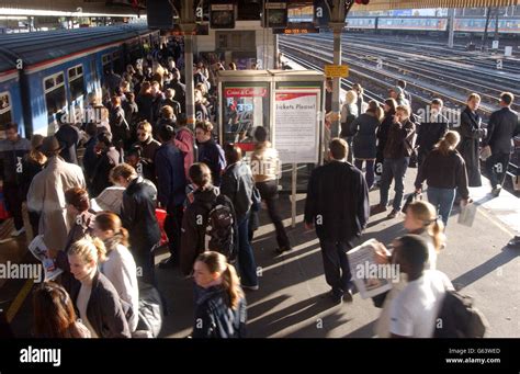 Clapham Junction station Stock Photo - Alamy