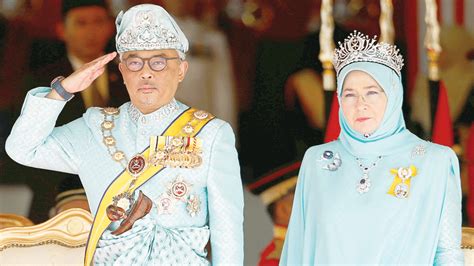 Malaysia enthrones new king after historic abdication - Oman Observer