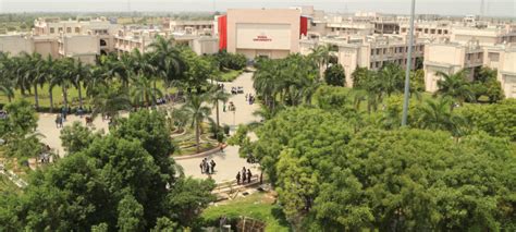 Parul University | Vadodara | Gujarat | College4u.in