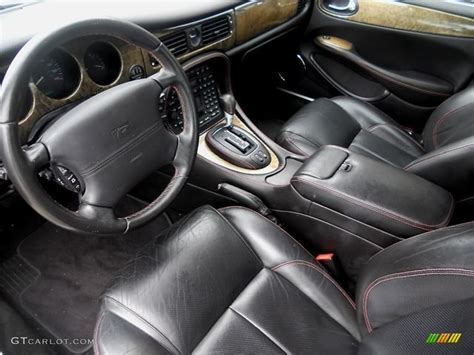 2002 Jaguar XJ XJR interior Photos | GTCarLot.com