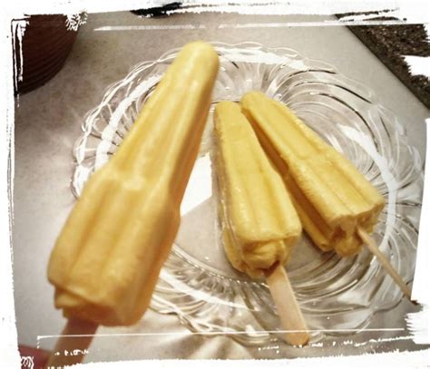 Creamy tropical delights - the best popsicles so far in the rocket popsicle mold. This recipe ...