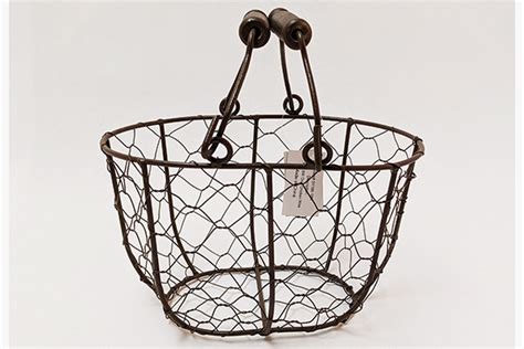 Brown Wire Basket with Bale Handles | Bucket Outlet