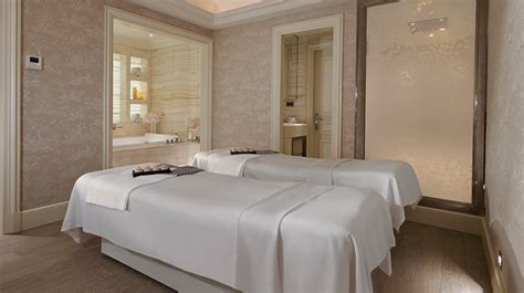 Paris Luxury Hotels - Forbes Travel Guide