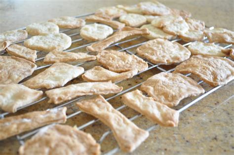 Water crackers recipe - easy biscuits for cheese - Claire K Creations