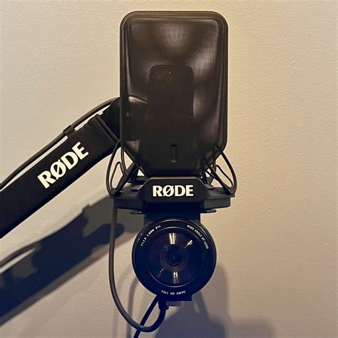 Razer Kiyo Pro mount for Rode SMR microphone stand by aeberbach ...