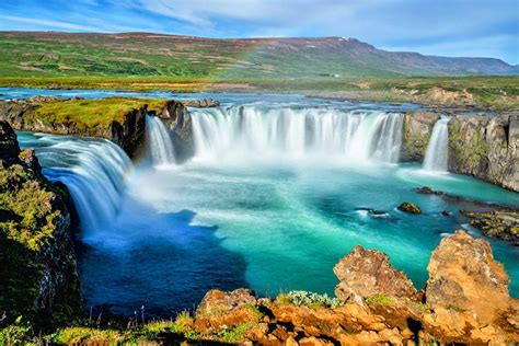 Iceland in Pictures: 21 Beautiful Places to Photograph | PlanetWare