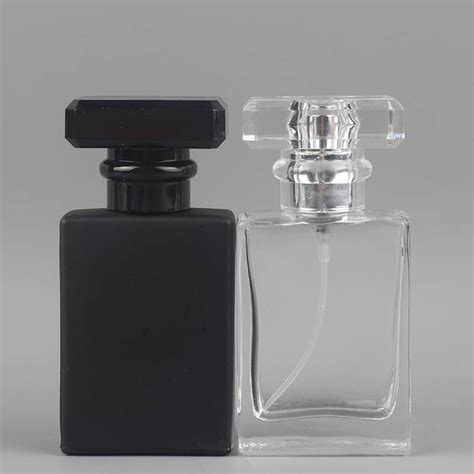 China 30ml wholesale mens Chanel brand perfume bottle labels black perfume glass bottle factory ...