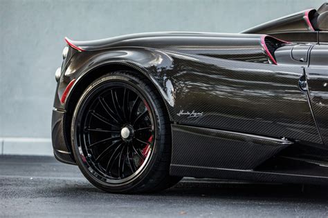 PAGANI Huayra Roadster Specs & Photos - 2017, 2018, 2019 - autoevolution