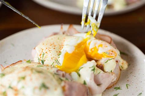 Foolproof Sous Vide Eggs Benedict | Recipe | Sous vide recipes, Eggs ...