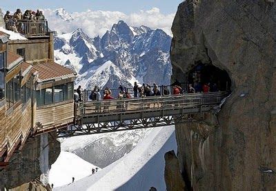 Aiguille du Midi Bridge , France | Scary bridges, Sky bridge, Places to go