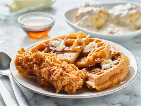 Find the Best Chicken and Waffles Restaurant at Lolo's Chicken & Waffles