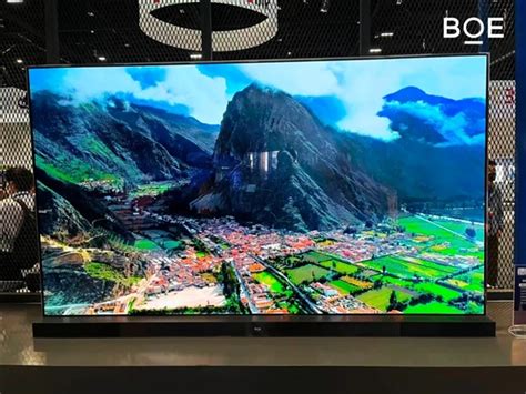 BOE announces a new 95'' OLED screen with 8K res & 120Hz refresh rate ...