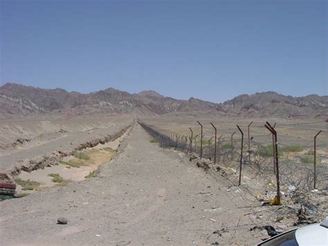 Pak-Iran border reopens – Asian News from UK