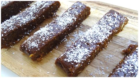 HOMEMADE NUTRITION BARS - FitnessType.com