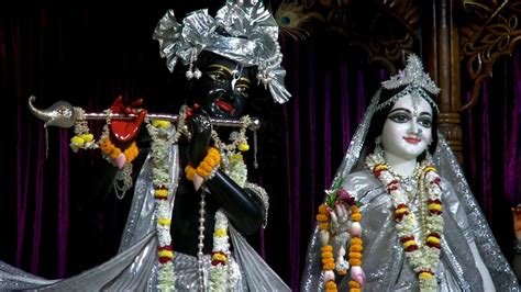 ISKCON Mayapur Mangal Aarti Darshan- Sri Radha Madhav and Sri Pancha ...