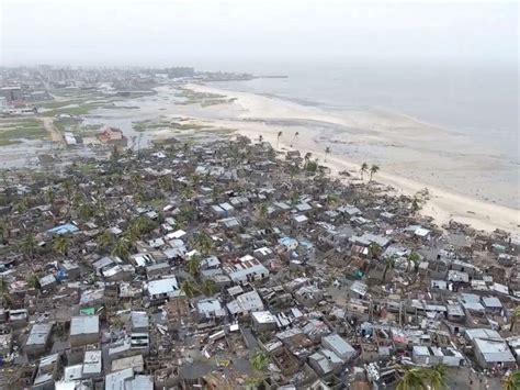 Tropical cyclone leaves parts of Mozambique under water, kills over 200 ...