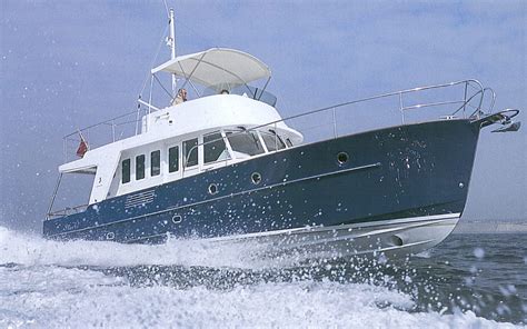 Trawler yacht reviews