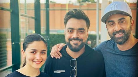 Ranbir Kapoor, Alia Bhatt meet Afghan cricketer Rashid Khan in New York ...