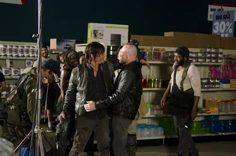 The Walking Dead - Season 4 - Behind the Scenes - The Walking Dead ...