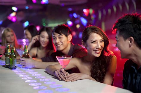 7 Best Nightclubs in Hong Kong - Hong Kong’s Best Dance Clubs - Go Guides