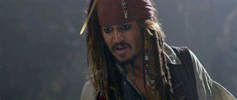 Pirates of the Caribbean: On Stranger Tides - Captain Jack Sparrow ...