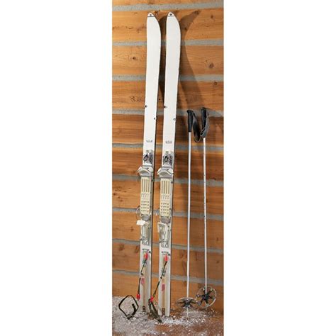 Used Swiss Mil. Ski Set with Bindings, 2 Poles and Climbing Skins ...