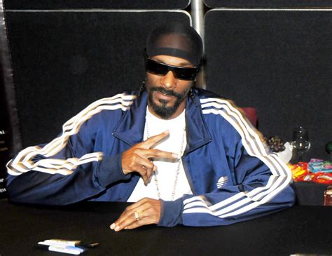 snoop-dogg Picture 55 - Los Angeles Premiere of 'Takers' - Arrivals