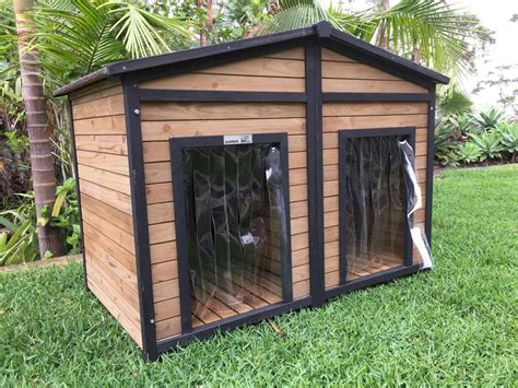 Extra, Extra Large Outdoor Dog Kennel with Double Doors