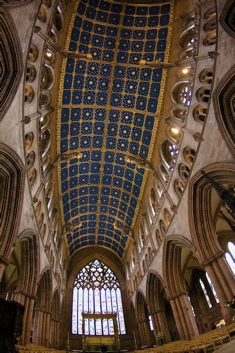 carlisle cathedral interior - john kumiski outdoor communications