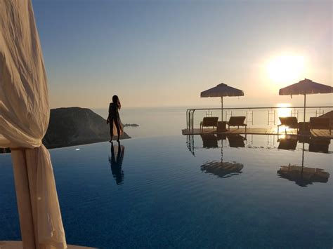 Petani Bay Hotel - Kefalonia, Greece | Travel | Foreign Fresh & Fierce