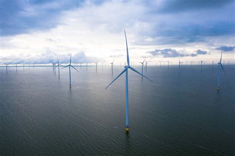 Offshore Wind Farms: Generating Renewable Energy | Hydrosphere