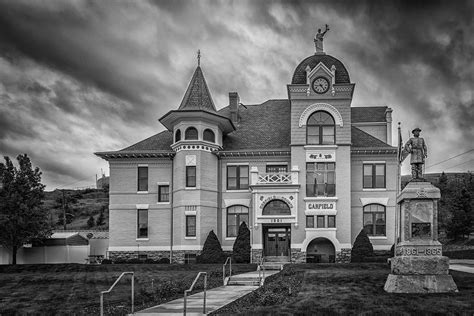 Garfield County Courthouse | The courthouse was built in 190… | Flickr