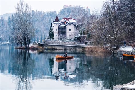 lake-bled-castle-snow - TRAVELSLOVENIA.ORG – All You Need To Know To Visit Slovenia