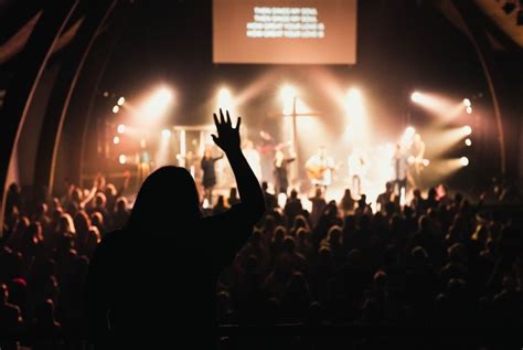 300+ The Best Worship Pictures and Free Images | Church