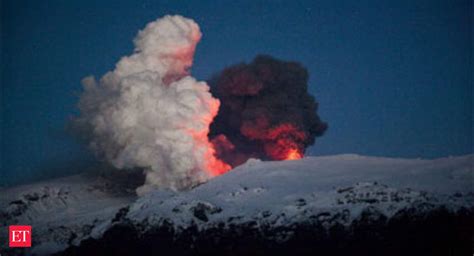 A new wave of dense volcanic ash from Iceland volcano - | The Economic Times