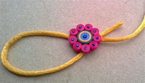 Latest Beautiful Easy Paper Quilling Jewellery Designs Images Photos Collection