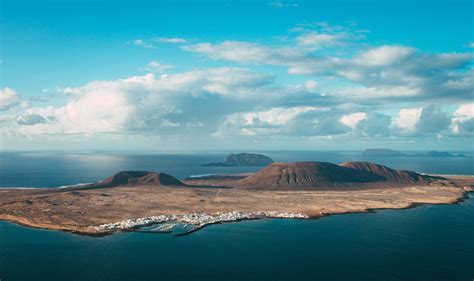 Discover the Charms of La Graciosa Island - Sandos Blog