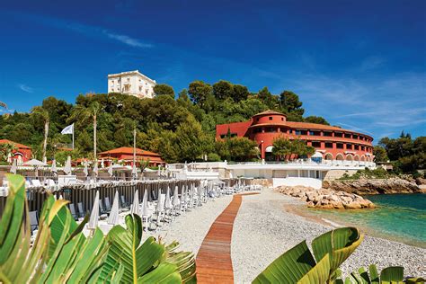 Luxury Travel Views: Monte-Carlo Beach, Monaco - Lux Magazine