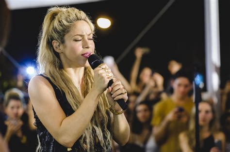 Shakira Performs Live at Intimate Miami Open Air Venue on Memorial Day Weekend 05/27/2017 ...