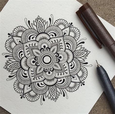 Mandala Doodle, Mandala Art Lesson, Mandala Artwork, Mandala Painting, Zen Doodle, Doodle Art ...