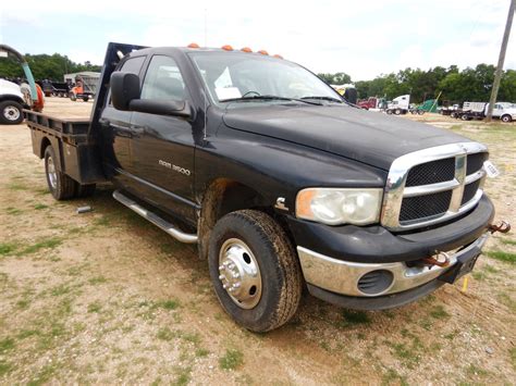 2003 DODGE RAM 3500 Flatbed Truck - J.M. Wood Auction Company, Inc.