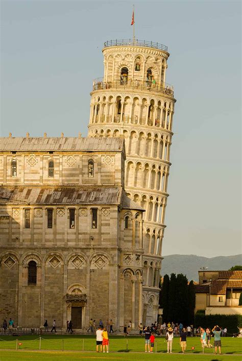 Why does the leaning tower of pizza lean why does the leaning tower of pisa lean - weddingjmk