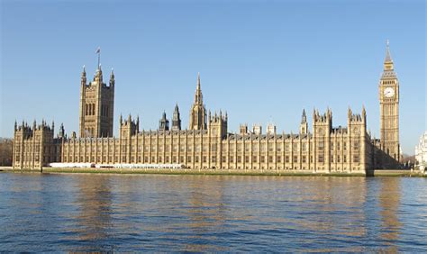 Houses of Parliament, English Parliament Building with Gothic Style Architecture - Traveldigg.com