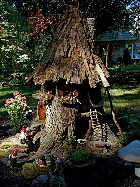 Pin on gardening art / gnome house