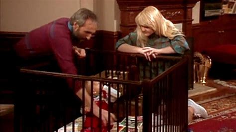 Watch Family Ties Season 4 Episode 11: You've Got A Friend - Full show ...