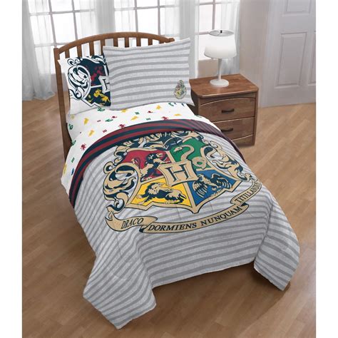 Harry Potter Bedding Set Harry Potter Hogwarts Crest Bed In A Bag Bedding Set W/ Reversible ...